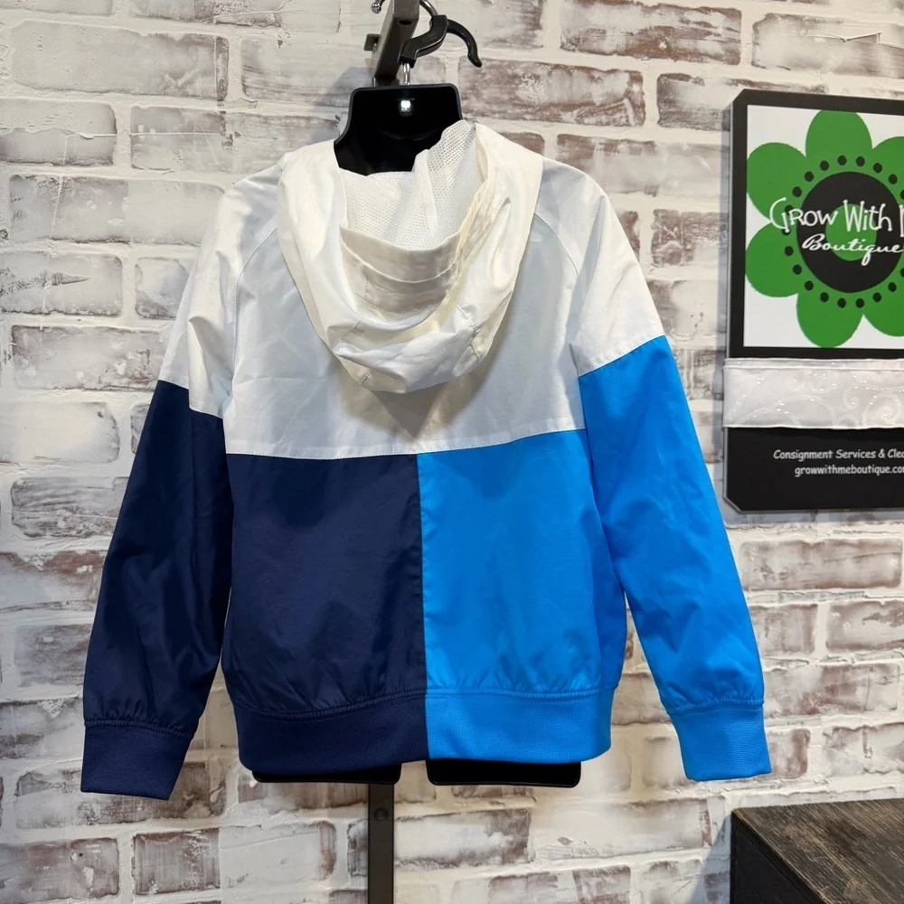 Nike jacket bold